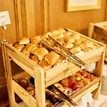 Hotel Thermenwelt Pulverer 5*
