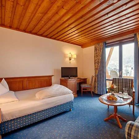 Hotel Thermenwelt Pulverer 5*