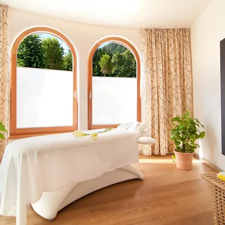 Hotel Thermenwelt Pulverer