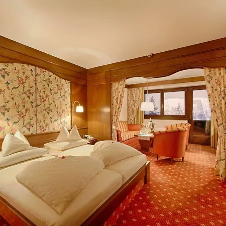 Hotel Thermenwelt Pulverer 5*