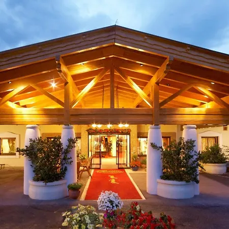Thermenwelt Pulverer Hotel Bad Kleinkirchheim